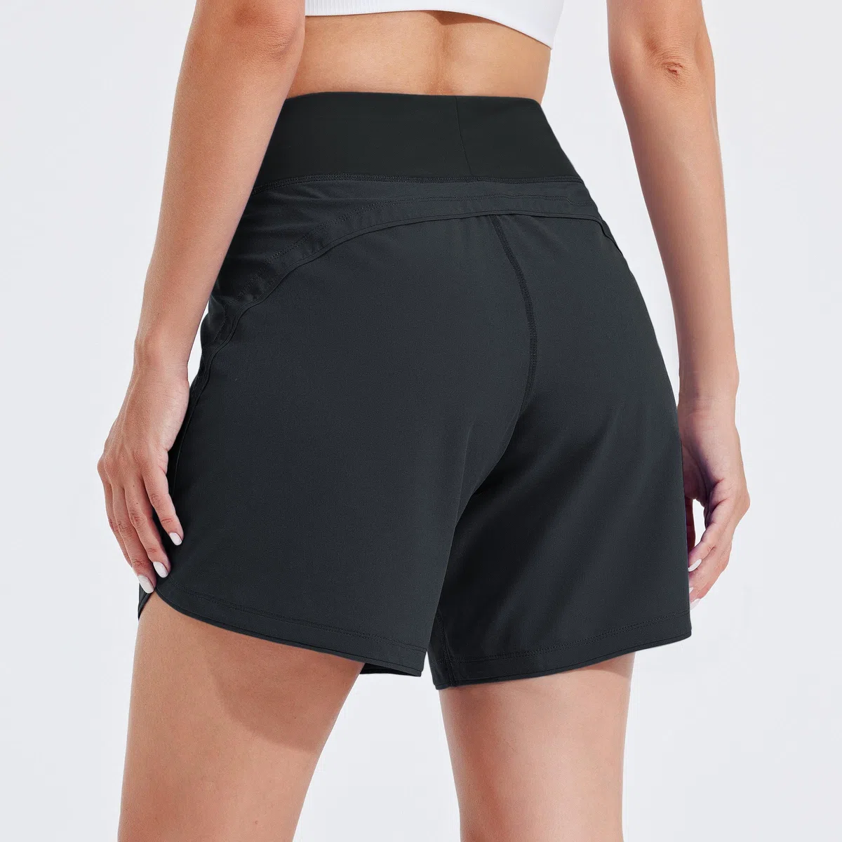 WILLIT Short de bain pour femme - Séchage rapide - Taille haute - Protection UVA UPF50+ - Avec poches doublées