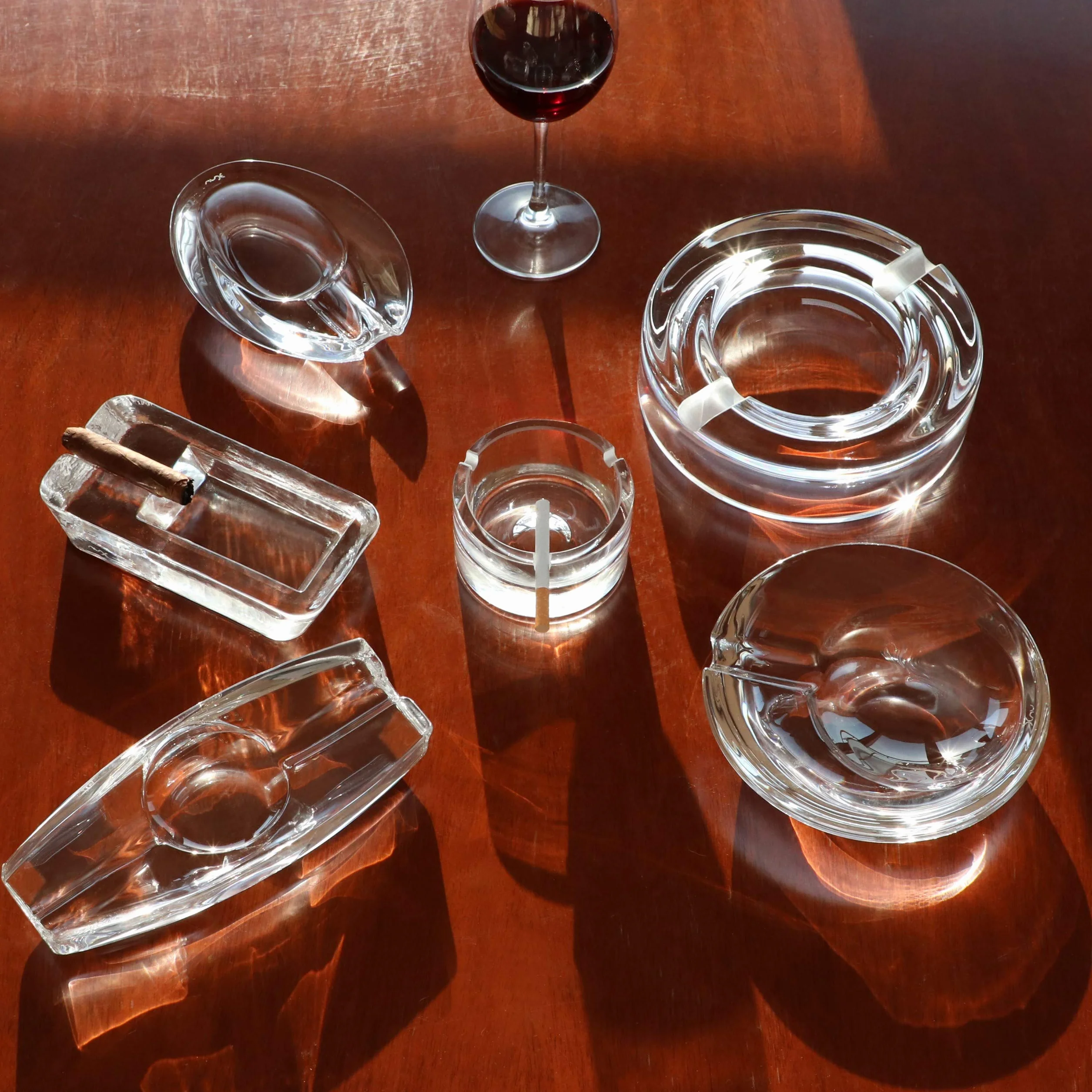 PASABAHCE Cendrier en Verre de Cristal Lourd pour Patio, Fait à la Main, extérieur, intérieur, Maison, Bureau, hôtel, Piscine, Restaurant, Long with 2 Holders