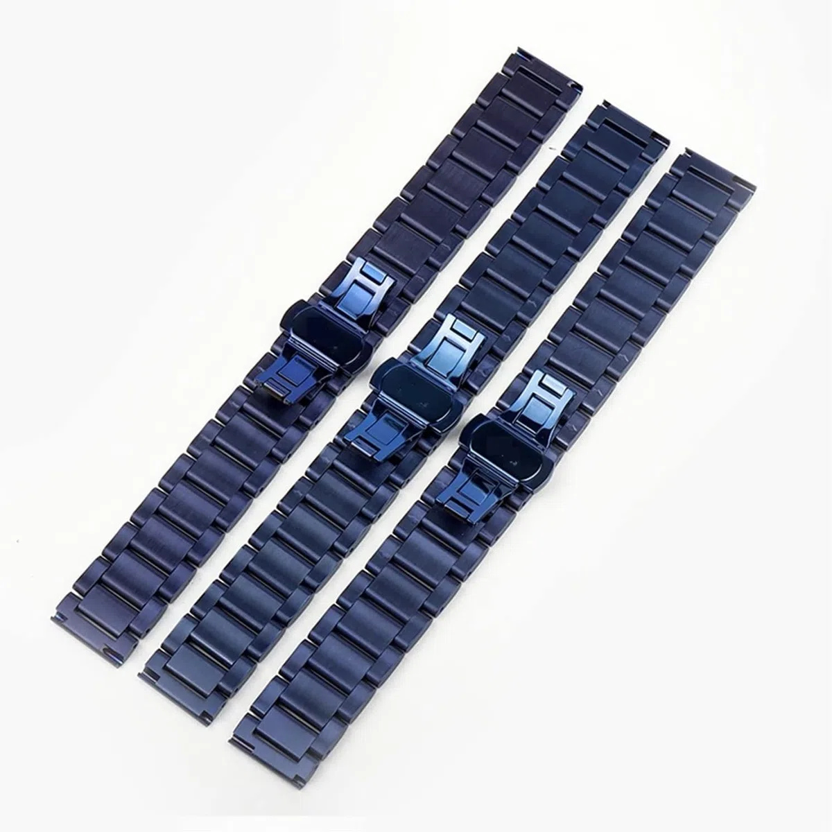 Bracelet de montre en acier inoxydable à extrémité incurvée, couleur bleu foncé, montres-bracelets en métal, bracelet de montre