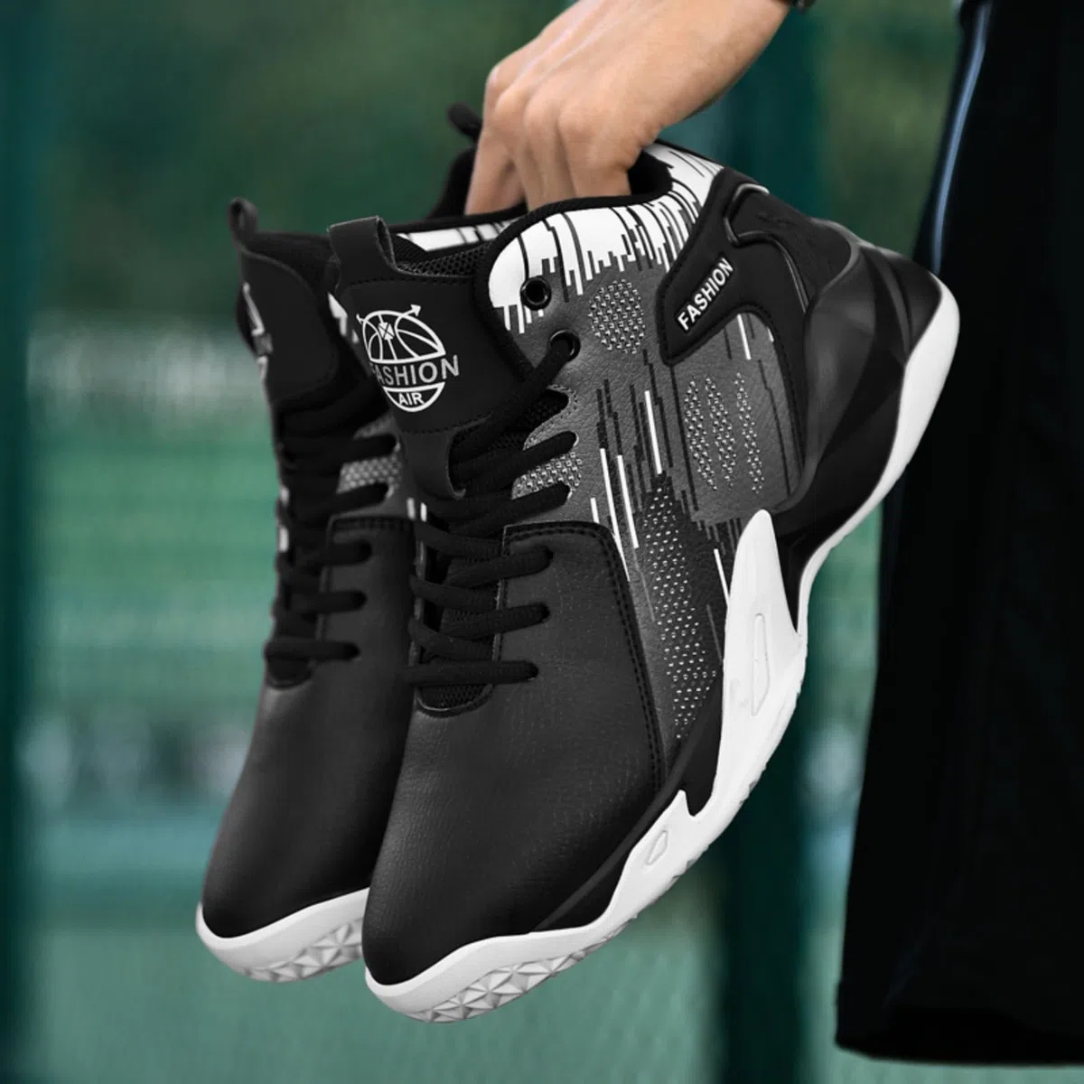 Chaussures de Basket-Ball Montantes for Hommes, Chaussures de Sport antidérapantes et Tendance(Black White,48 EU)