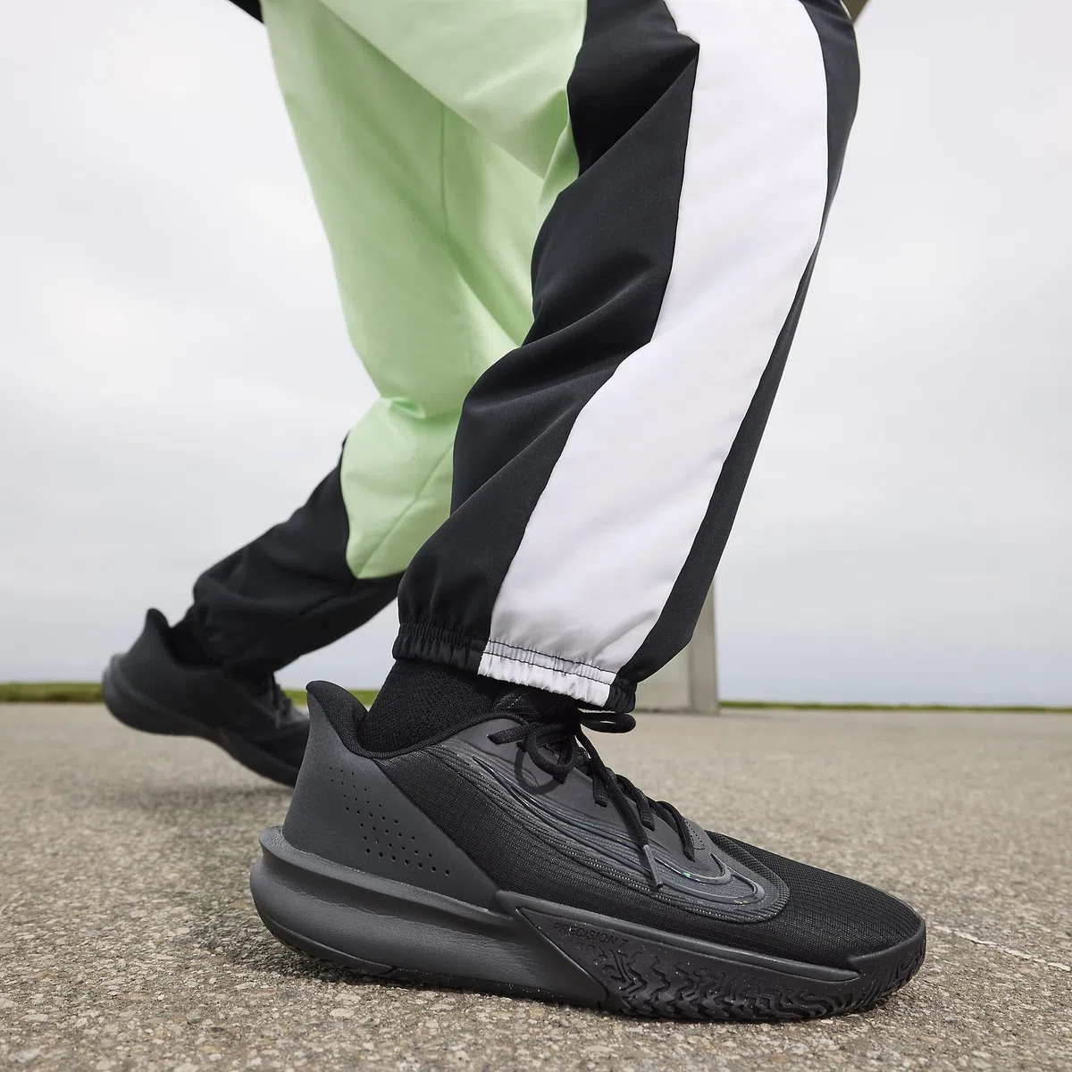 Nike Precision 7 Sneaker Mixte