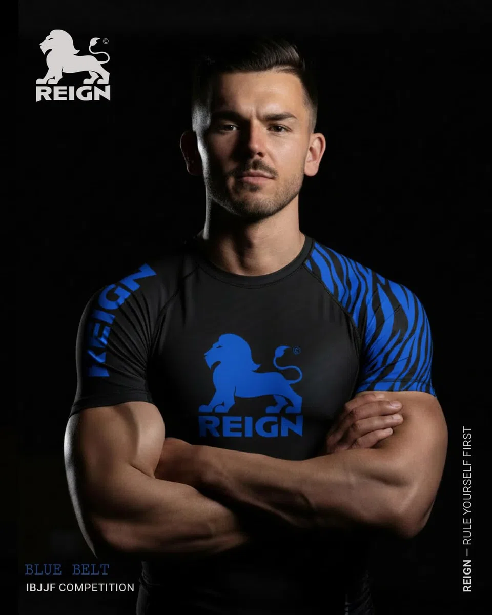 REIGN Tshirt Compression MMA BJJ Homme Ceinture Bleu