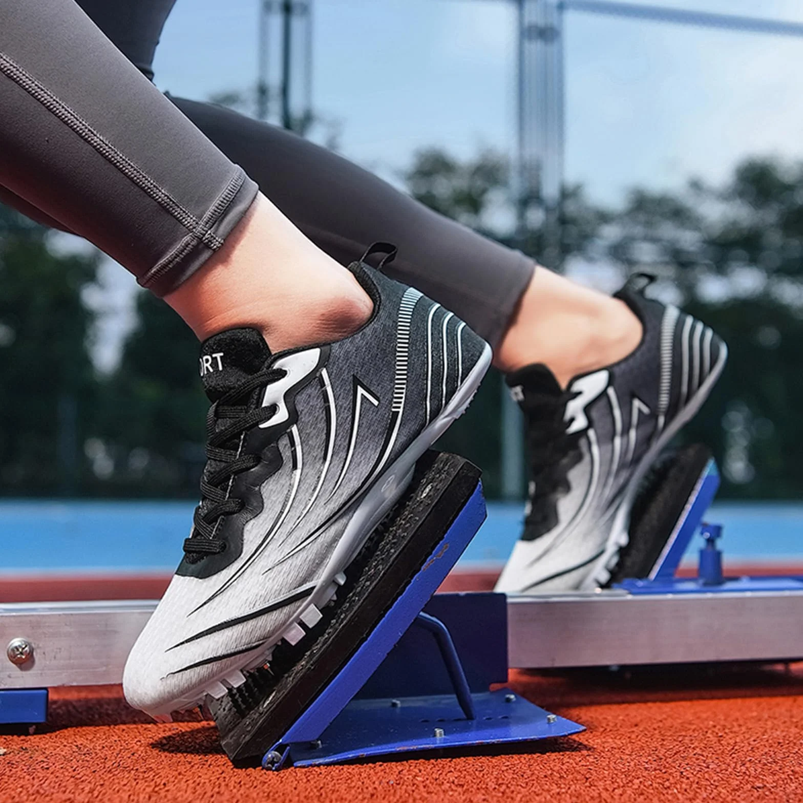 Chaussures D'athlétisme Femmes Chaussures De Course À Pointes Chaussures De Saut Respirantes pour Enfants