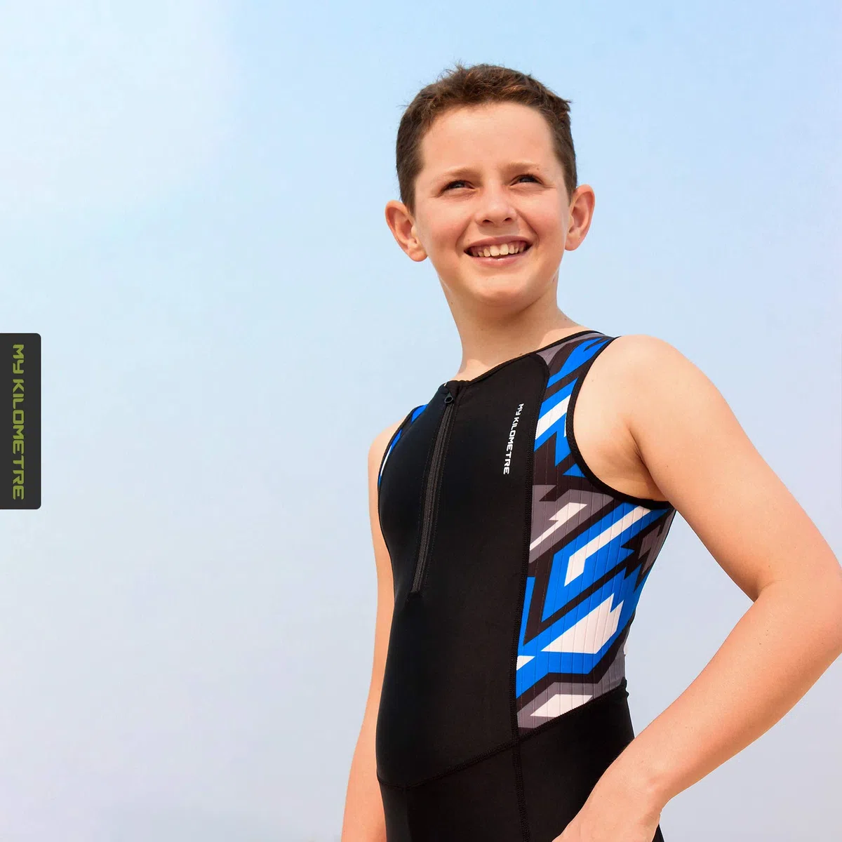 MY KILOMETRE Combinaison Triathlon Garçon sans Manches – Trisuit Respirant à Séchage Rapide avec Poche Arrière – Natation, Cyclisme & Course UPF 50+