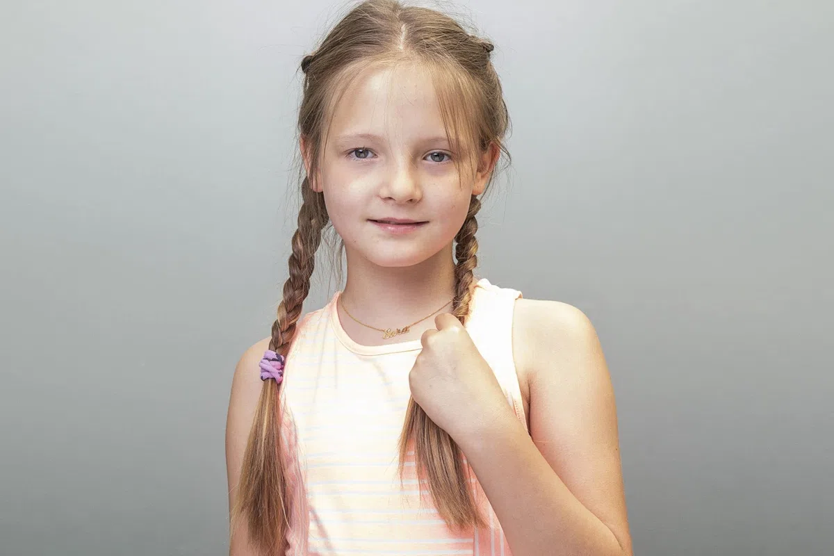 Sakrami Collier avec Prénom Personnalisable en Or 9KT Kids Collection + Coffret Cadeau Personnalisé – Collier pour Naissance, Communion ou Baptême