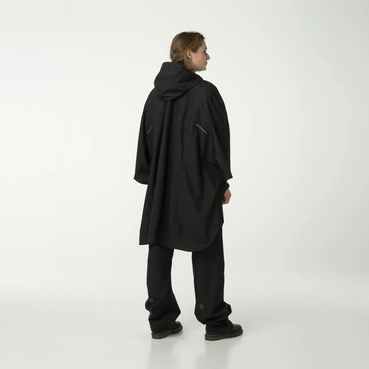 AGU Essential Grant Poncho de pluie, cape de pluie, pour vélo pour homme et femme, imperméable et coupe-vent, réfléchissant, 100 % polyester recyclé, unisexe, taille unique
