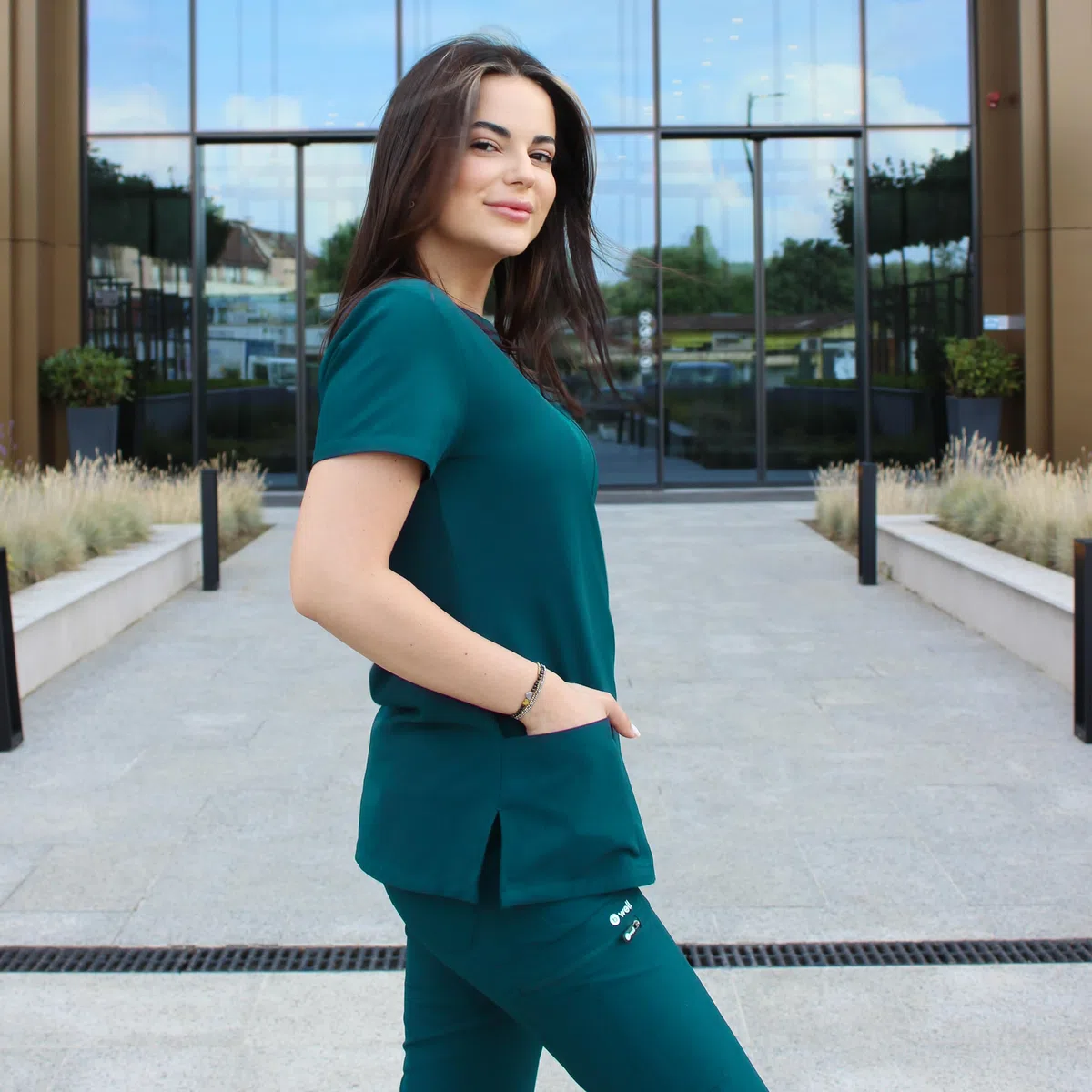 B-well Bella Uniforme Médicale Femme Élastique Ensemble: Haut et Pantalons + Blouse Medicale Femme/Vêtements Médicals Tenue Infirmiere
