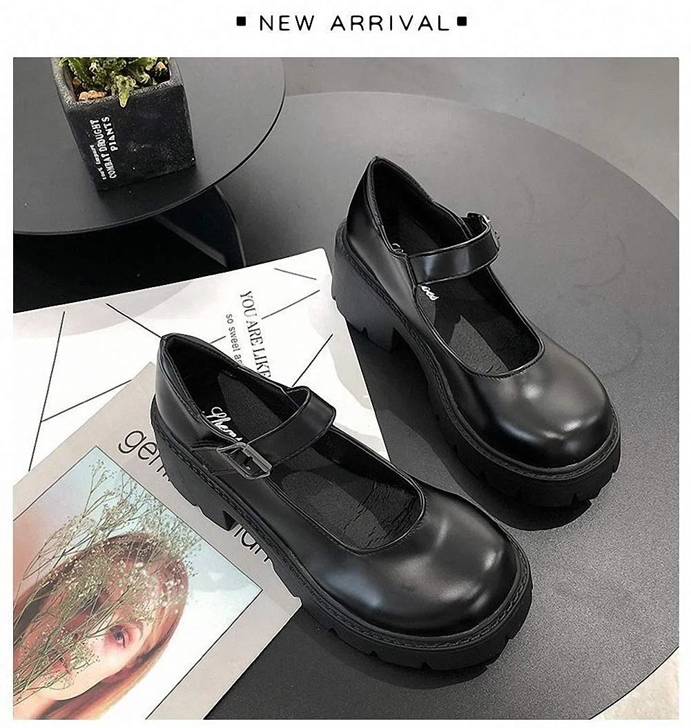 Mary Janes Chaussures à Plateforme pour Femme - Escarpins Gothiques en Cuir Verni