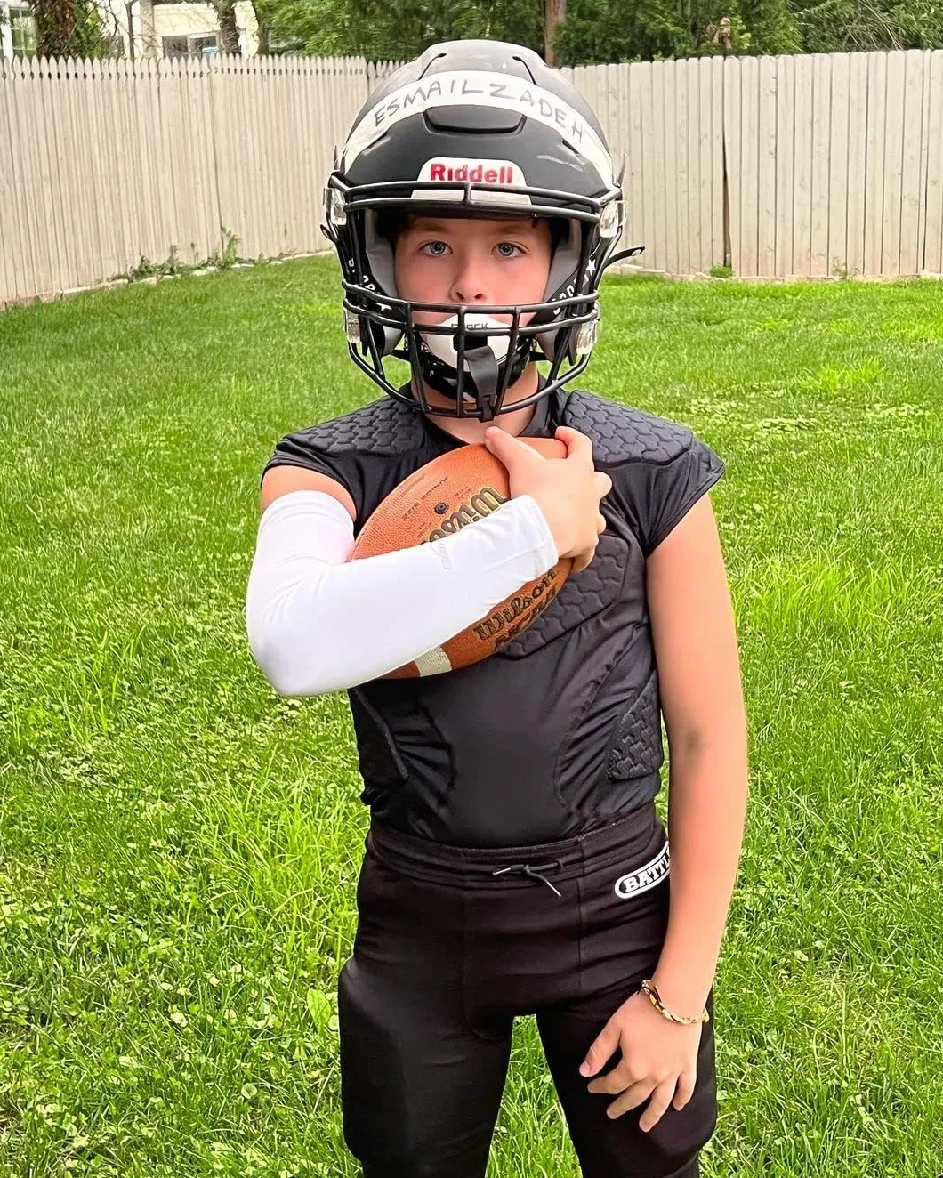 COOLOMG T-shirt de football rembourré pour garçon - Protection des épaules - Protection du buste - T-shirt de compression pour enfant
