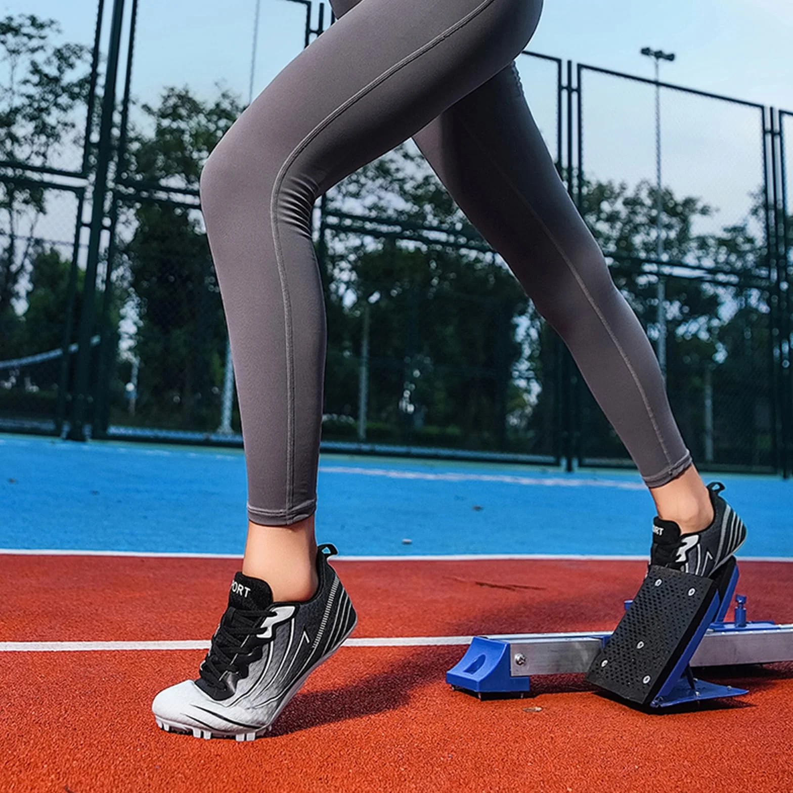 Chaussures D'athlétisme Femmes Chaussures De Course À Pointes Chaussures De Saut Respirantes pour Enfants