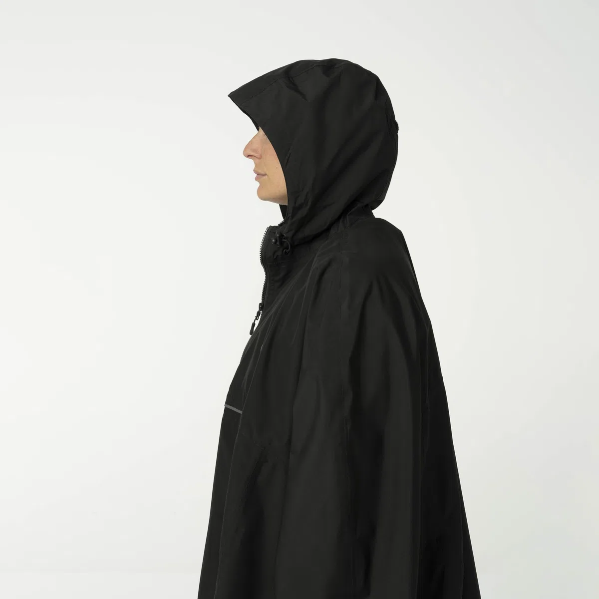 AGU Essential Grant Poncho de pluie, cape de pluie, pour vélo pour homme et femme, imperméable et coupe-vent, réfléchissant, 100 % polyester recyclé, unisexe, taille unique